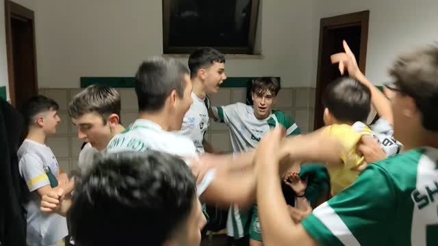 🤍💚 @showyboys