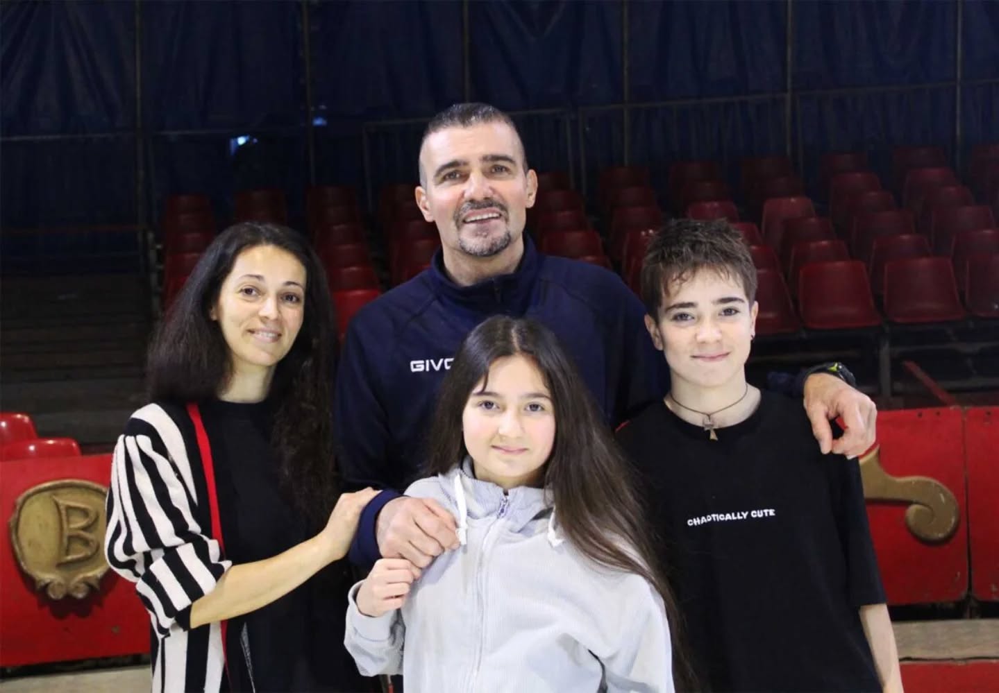 Passione e tradizione tramandate di padre in figlio. Incontro con Paolo Folco e la sua famiglia

🌐 www.danielemasciullo.com
