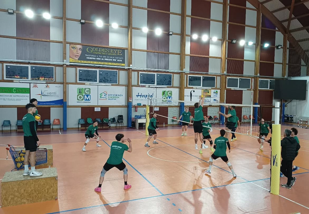 @showyboys  My team 🤍💚